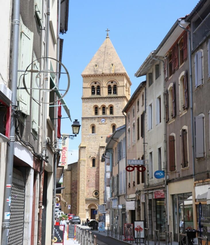 La communauté de communes Coeur et Coteaux du Comminges a une application informative gratuite, téléchargez-la pour rester connecté au territoire.