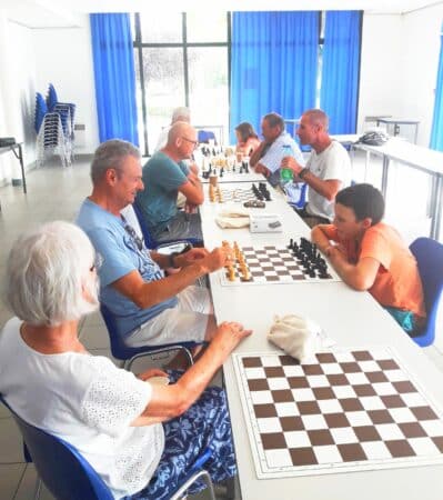 L'Echiquier de la Gesse, un club de loisirs où les générations se mêlent dans la même passion, le jeu d'échecs.