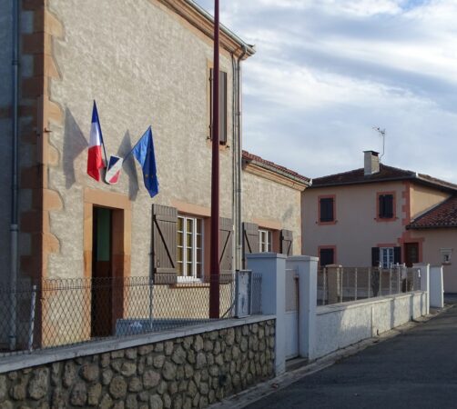 Un service civique est recherché pour l'école de Ciadoux.