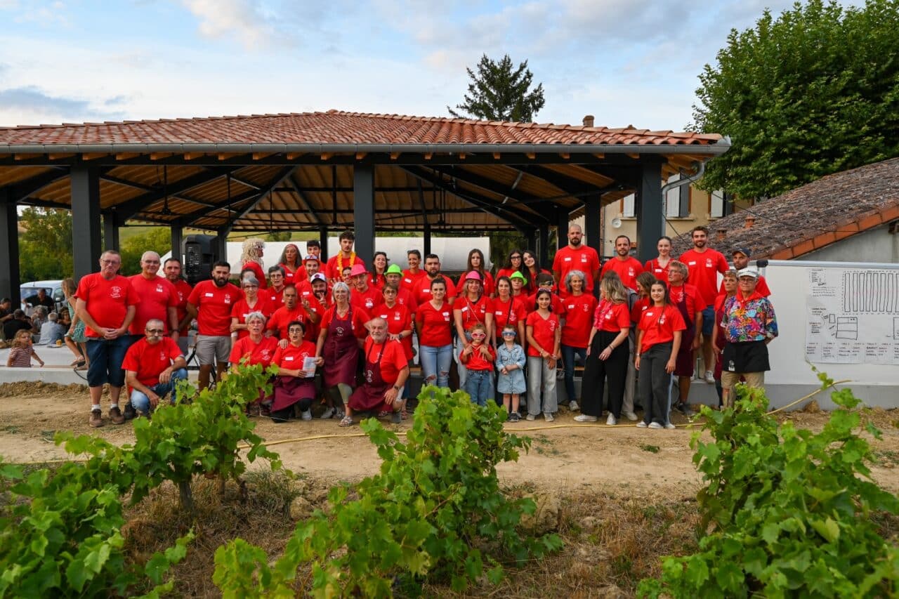 Tous les bénévoles de la fête de Mailholas