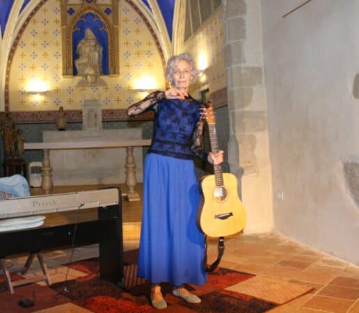 Joy Askew, une artiste exceptionnelle, en concert à la chapelle de Monléon.