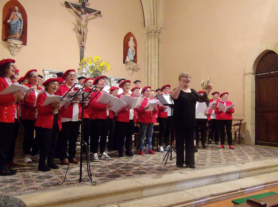 La chorale Choeur à Coeur Castillonnais donnera un concert à l'église d'Aulon, à vos agendas. (photo FB)