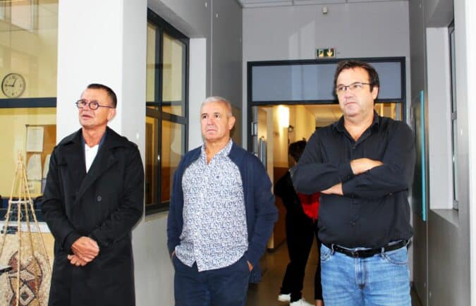 Joël Aviragnet s'est rendu au collège de Boulogne, dirigé par Karine Bigou. A ses côtés Alain Boubée maire de Boulogne, et Jean-Luc Picard collaborateur du député.