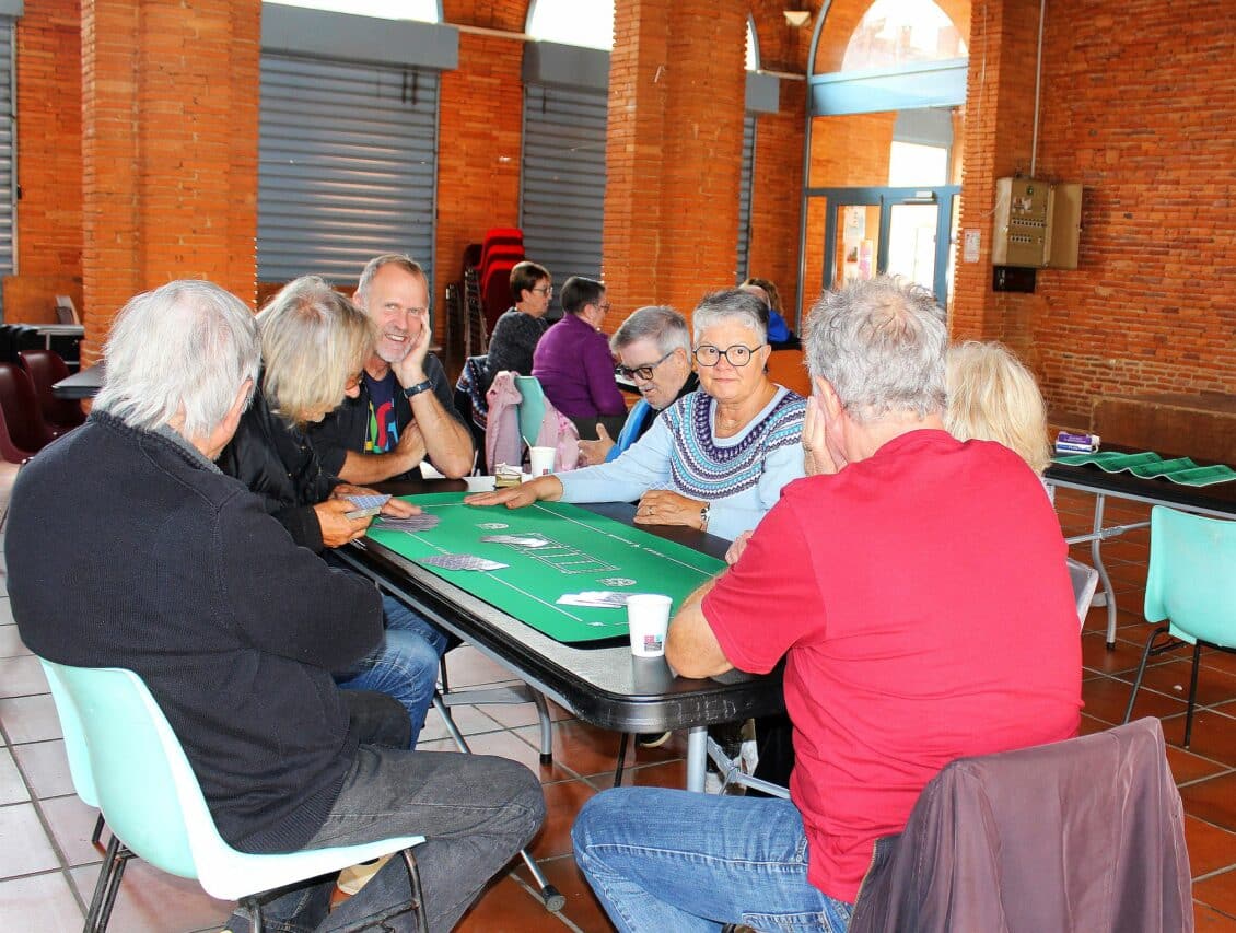 Des jeux pour tous, dans le cadre de la Semaine Bleue.