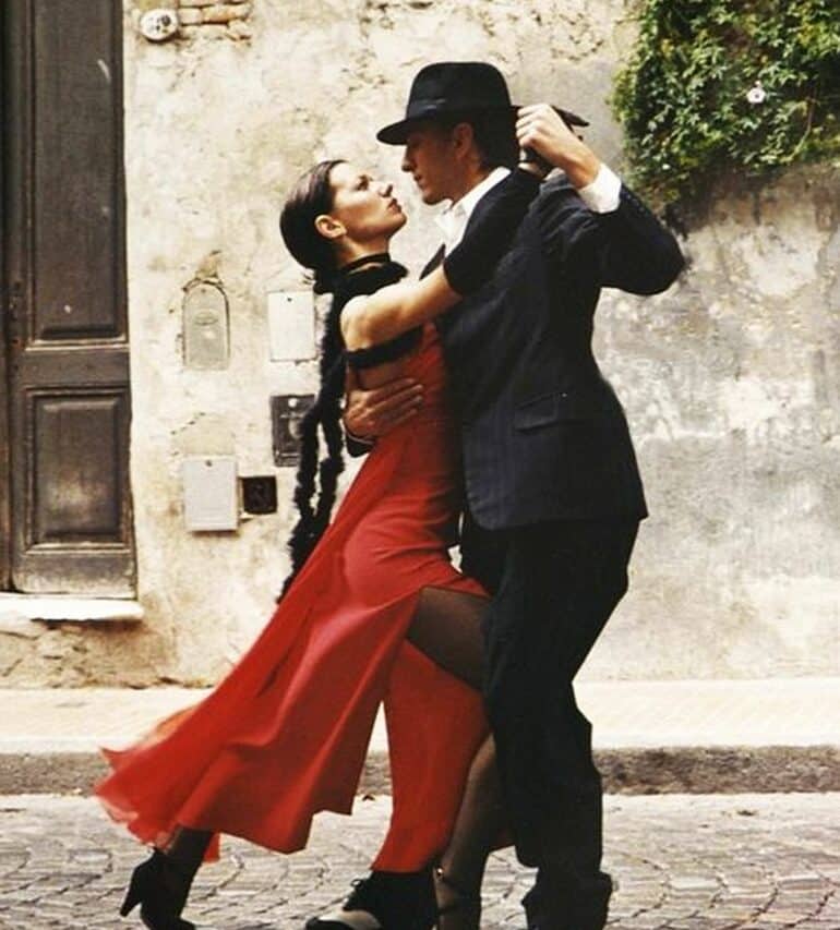 Première milonga de la saison à Péguilhan-Lunax.