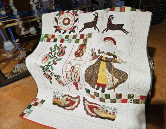 L'exposition de broderie de l'association De Fil en Aiguille.