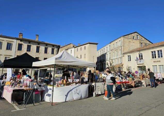 Le marché de Noël de l'APE à Aurignac.