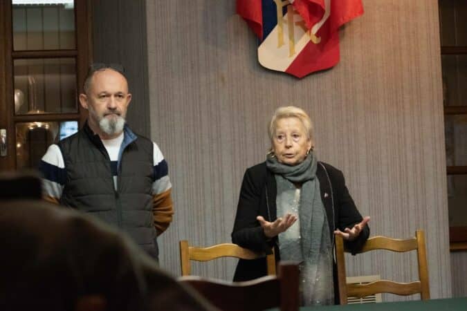 Jean-Marc Decap, président de l'Amicale de Pêche, et Mme Chantal Millet, maire de Saint Marcet, à l'AG de l'association.