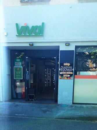 Le commerce Vival cherche un repreneur à L'Isle en Dodon.