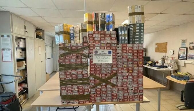 363-cartouches-de-cigarettes