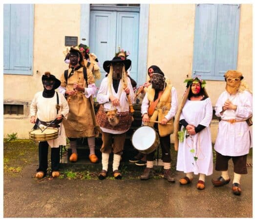 Le carnaval se prépare à Aurignac, à vos déguisements !