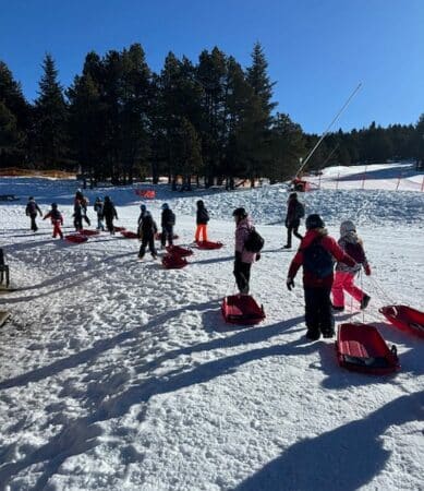 Deux journées pour découvrir les joies du ski et de la neige au plateau de Beille.