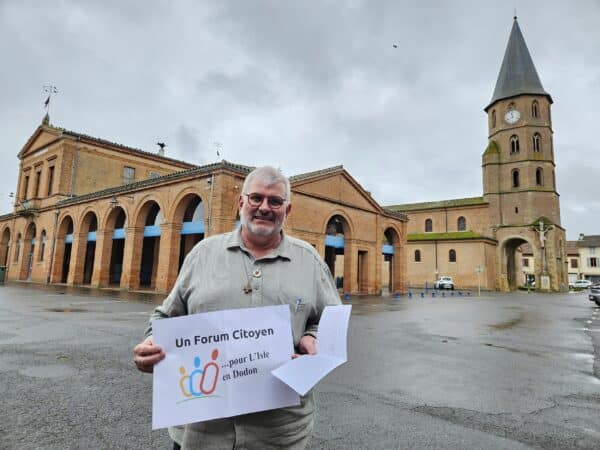Laurent Lévêque présente le Forum Citoyen, outil collectif de démocratie participative pour l'Isle en Dodon.