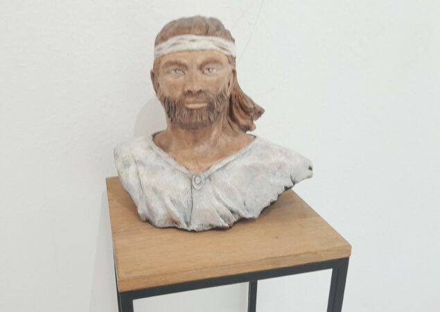 Buste par Claire Terrol