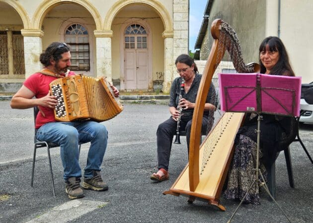 Les professeurs de musique de l'ADAC ont donné des mini-concerts lors des Rencontres musicales Blajanaises.