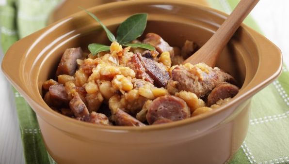 Une bonne estouffade de moungètes à la guinguette du Comité.