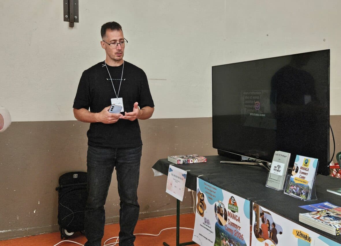 Franck Borie, professeur de manga, expliquait son art au festival Asia Passion.