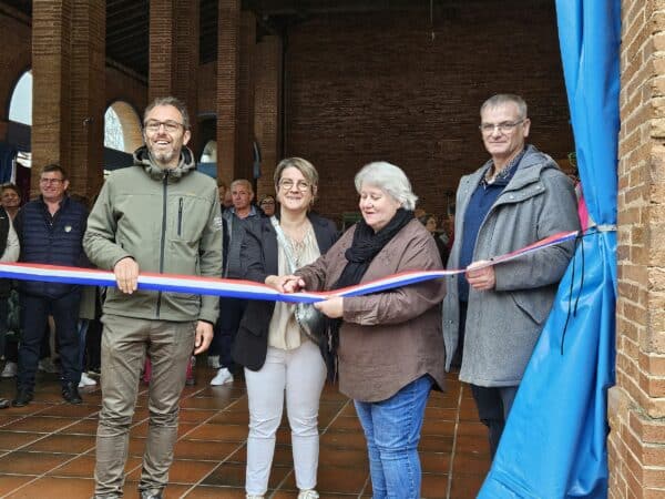 Pour la 1ère fois de son histoire, la Foire du Goût a été inaugurée par femme, la nouvelle maire de l'Isle en Dodon Chantal Denax (à ses côtés Loïc Gojard, Sylviane Gaussens, Michel Monferran).