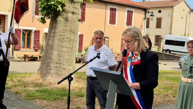 Madame le Maire pendant ses discours