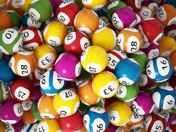 Le gros loto du foot c'est lundi 10 août, réservez dès à présent.