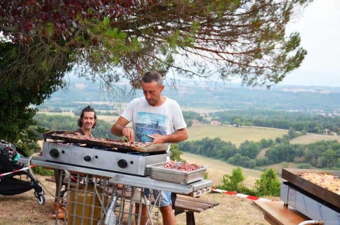 Une soirée gourmande et instructive pour l'observation de l'éclipse solaire à Mondilhan.