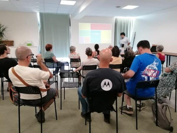 En partenariat avec le Vent des Mots, la conférence de Vincent Talavera sur les comics, au Grand Rio.