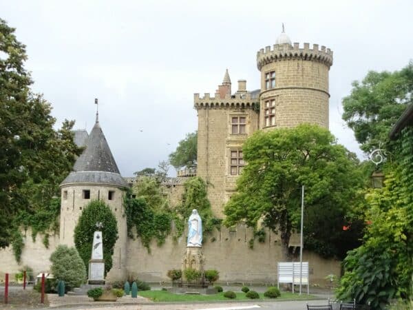 Le château de Saint-Blancard sauvé de la ruine, réponse le 18 septembre.