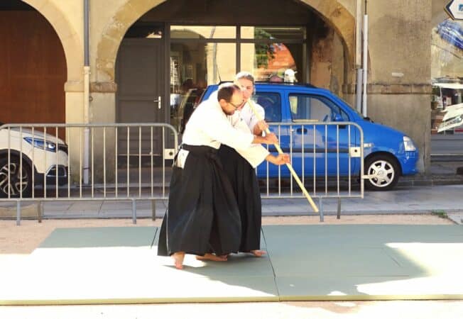 L'aikido, un art martial proposé à Boulogne (démo lors du forum des associations).