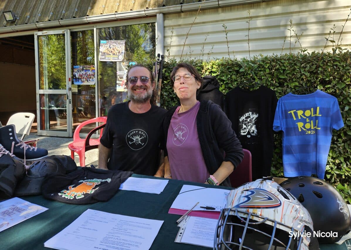 Roller's Gang était au forum des associations d'Aurignac pour présenter son activité de glisse (ici Julien Gourdin président et Carine Hyvernat secrétaire).