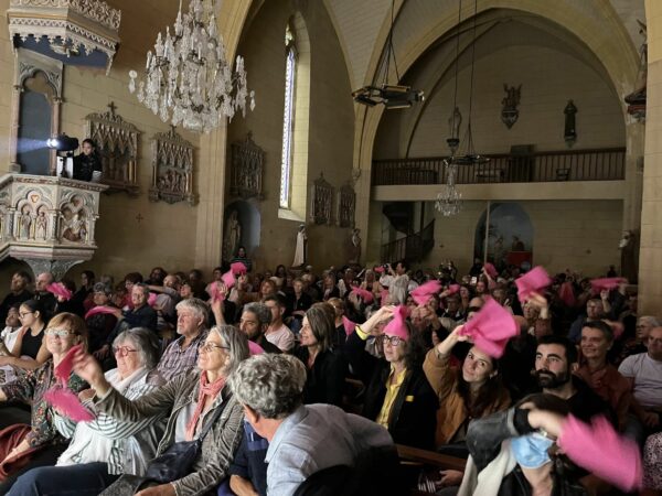 Octobre Rose à Saint Blancard l'an dernier, un nouveau spectacle cette année.