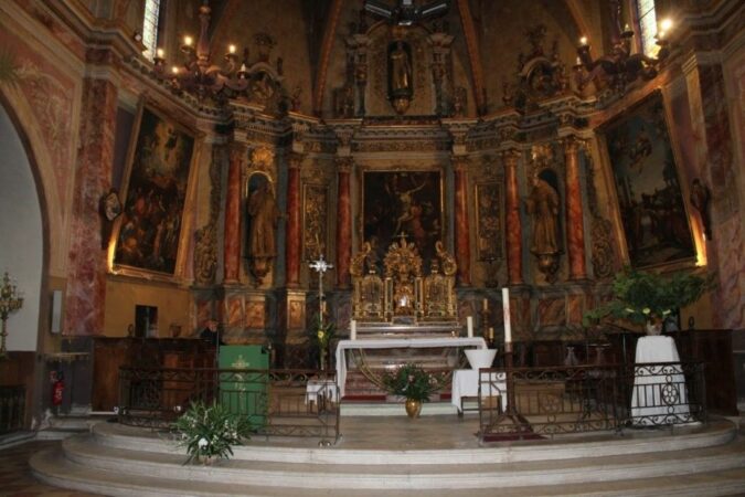 Choeur de l'église de Carbonne